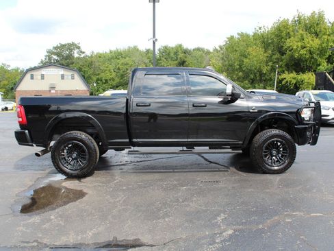 Used 2019 RAM 2500 Laramie AWD/4WD image 4