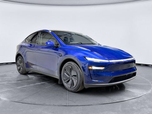 Used 2026 Tesla Model Y Long Range AWD/4WD image 4