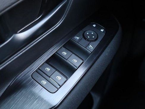New 2026 Nissan Kicks S FWD image 18