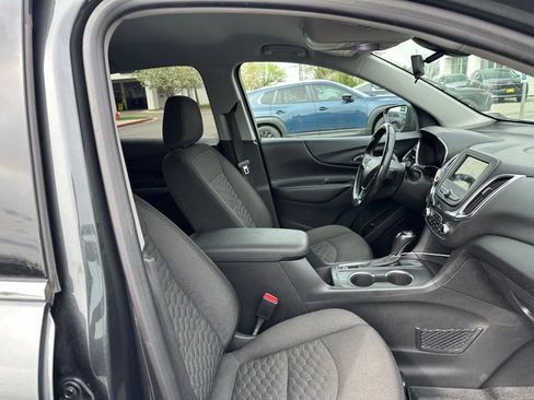 Used 2019 Chevrolet Equinox LT image 5