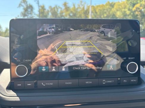 New 2025 Honda Accord SE image 13