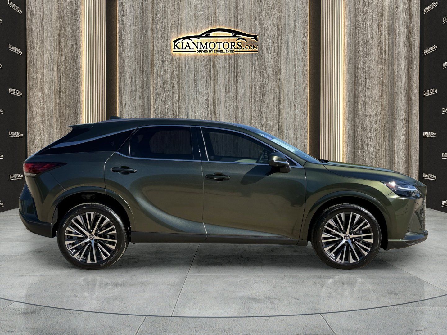 Used 2026 Lexus RX 350 Premium Plus w/ Accessory Package (Z1) FWD image 8