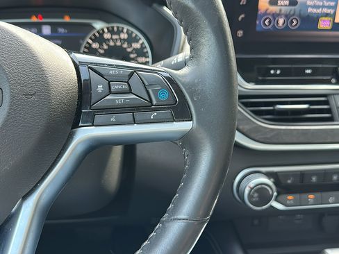 Certified 2023 Nissan Altima 2.5 SV w/ SV Premium Package image 17