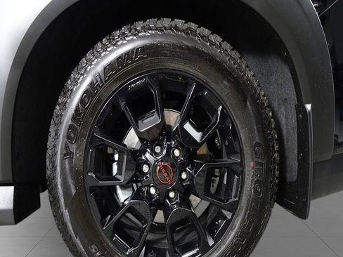 New 2026 Nissan Armada PRO-4X AWD/4WD image 9