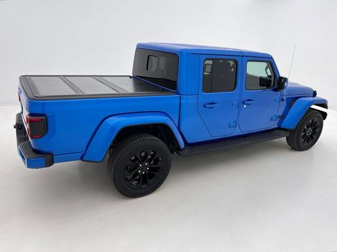 Used 2022 Jeep Gladiator Overland image 6