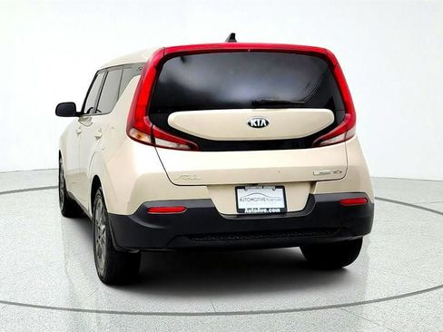 Used 2020 Kia Soul EX FWD image 6