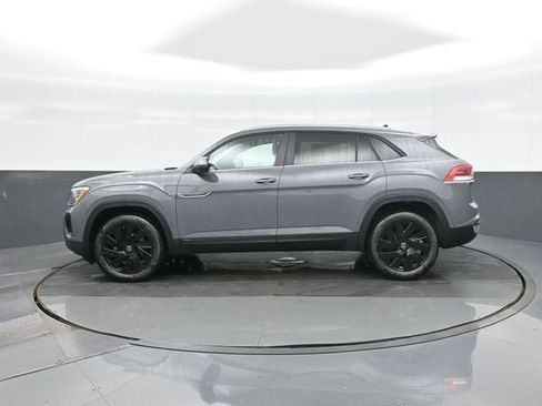 New 2026 Volkswagen Atlas Cross Sport SE AWD/4WD image 4