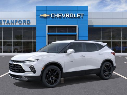 New 2026 Chevrolet Blazer LT w/ Convenience Package image 2
