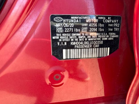 Used 2020 Hyundai Elantra Sport w/ Cargo Package (C1) FWD image 25