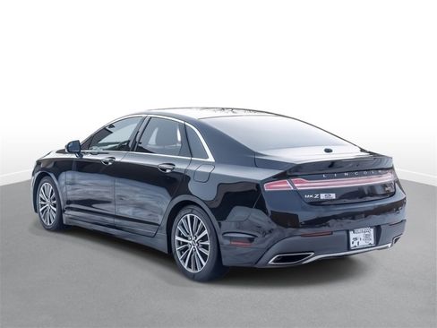Used 2017 Lincoln MKZ Premiere image 6