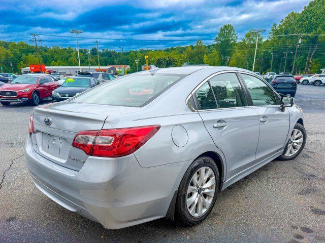 Used 2017 Subaru Legacy 2.5i Premium AWD/4WD image 4