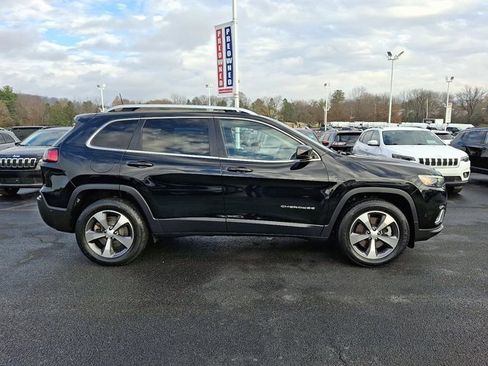 Certified 2021 Jeep Cherokee Limited image 8