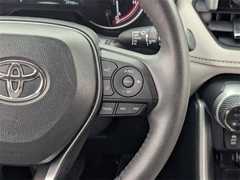 Used 2023 Toyota RAV4 XLE Premium image 20