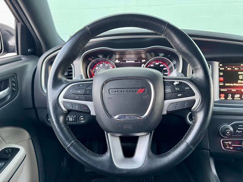 Used 2015 Dodge Charger R/T w/ Plus Group image 12