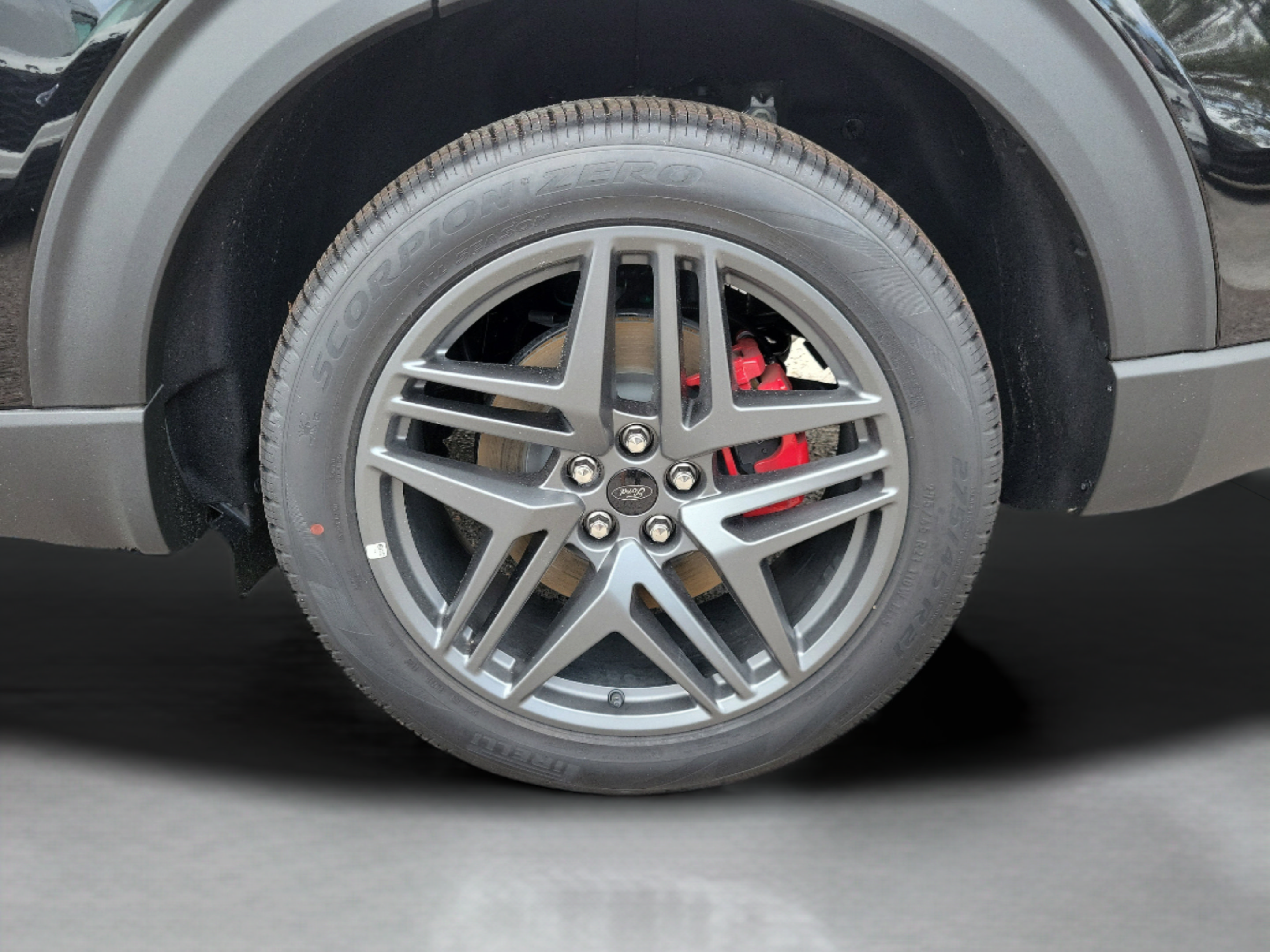 New 2026 Ford Explorer ST-Line w/ ST-Line Street Pack RWD image 31