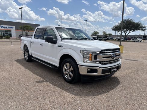 Used 2018 Ford F150 XLT w/ Equipment Group 301A Mid RWD image 5