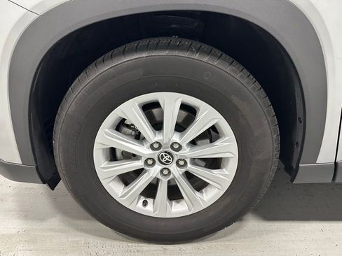 Used 2025 Toyota Grand Highlander AWD image 67