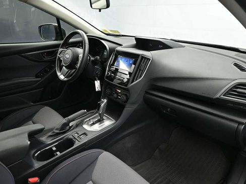 Used 2019 Subaru Crosstrek 2.0i Premium w/ Moonroof Package AWD/4WD image 32