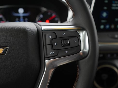 Used 2023 Chevrolet Blazer Premier w/ Driver Confidence II Package AWD/4WD image 26