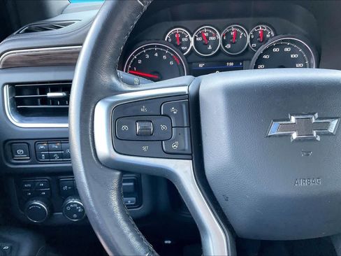 Used 2021 Chevrolet Tahoe Z71 w/ Z71 Signature Package AWD/4WD image 24