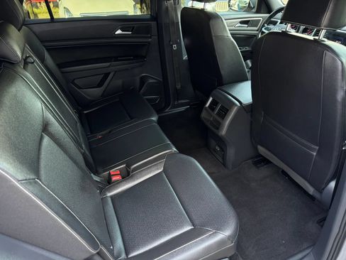 Used 2020 Volkswagen Atlas Cross Sport SE w/ Towing Package AWD/4WD image 28