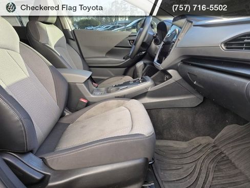 Used 2024 Subaru Crosstrek 2.0i Premium image 39