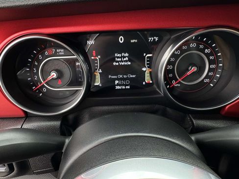 Used 2019 Jeep Wrangler Rubicon AWD/4WD image 28