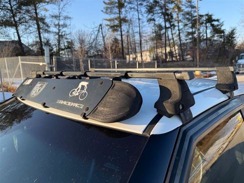 Used 2013 Hyundai Veloster Turbo image 10