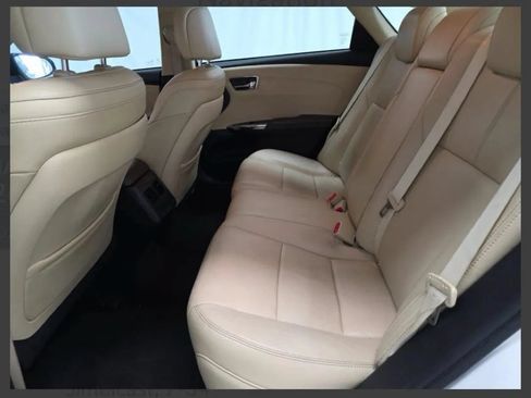 Used 2015 Toyota Avalon XLE FWD image 7