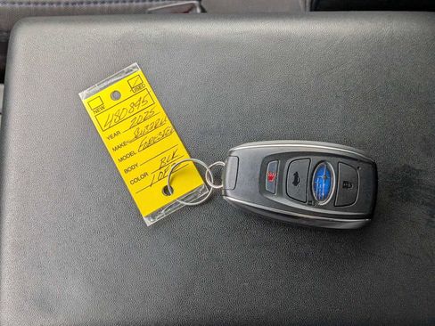 Used 2025 Subaru Forester Premium w/ Convenience Package #2 image 35