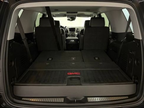 Used 2020 GMC Yukon Denali w/ Open Road Package AWD/4WD image 15