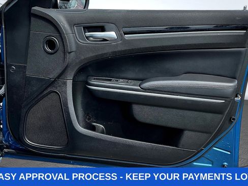 Used 2023 Chrysler 300 Touring w/ Sport Appearance Package RWD image 30