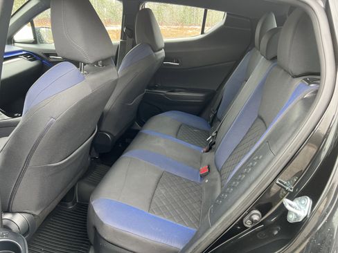 Used 2021 Toyota C-HR LE image 16