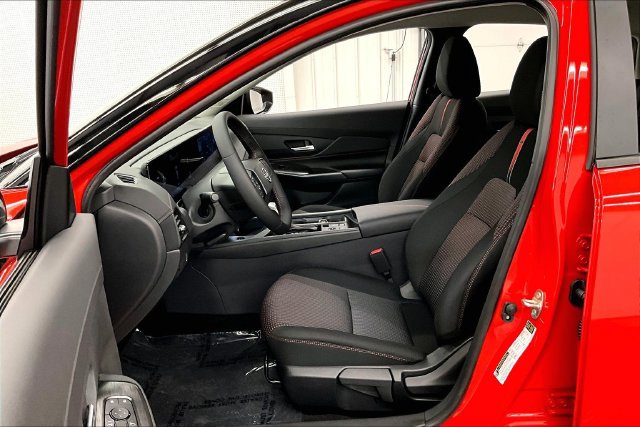 New 2027 Nissan Sentra SR FWD image 10