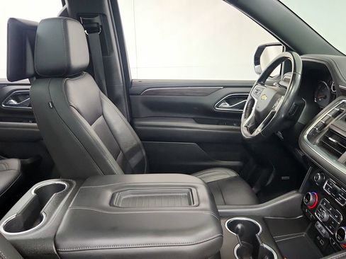 Used 2021 Chevrolet Tahoe LT w/ Rear Media and Nav Package AWD/4WD image 30