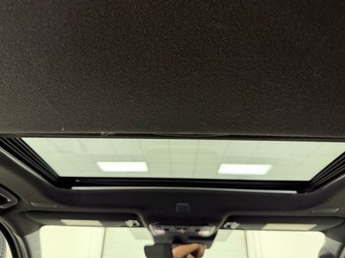 Used 2025 Toyota 4Runner Limited image 33