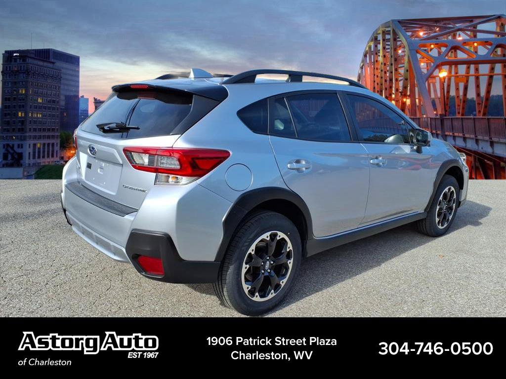 Used 2023 Subaru Crosstrek 2.0i Premium AWD/4WD image 3