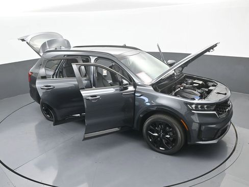 Used 2023 Kia Sorento SX image 89
