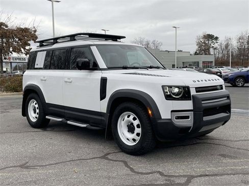 Used 2023 Land Rover Defender 110 S image 7