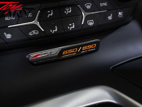 Used 2016 Chevrolet Corvette Z06 w/ 3LZ Preferred Equipment Group RWD image 52
