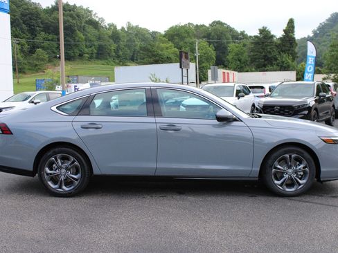 New 2026 Honda Accord EX-L image 7