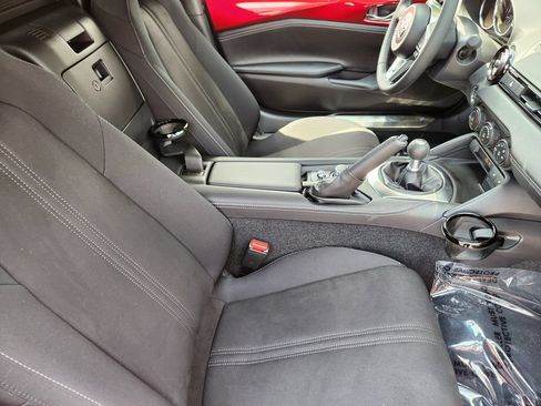 New 2026 MAZDA MX-5 Miata Club w/ Interior Package RWD image 5