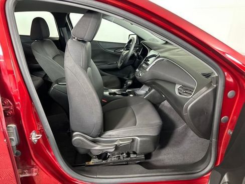 Used 2023 Chevrolet Malibu LT FWD image 28