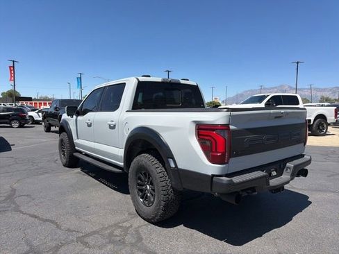 Used 2024 Ford F150 Raptor AWD/4WD image 8