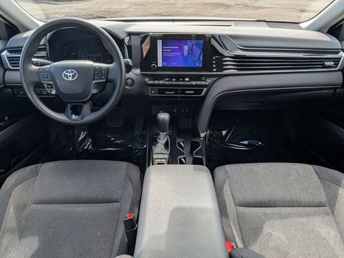 Used 2025 Toyota Camry LE FWD image 12