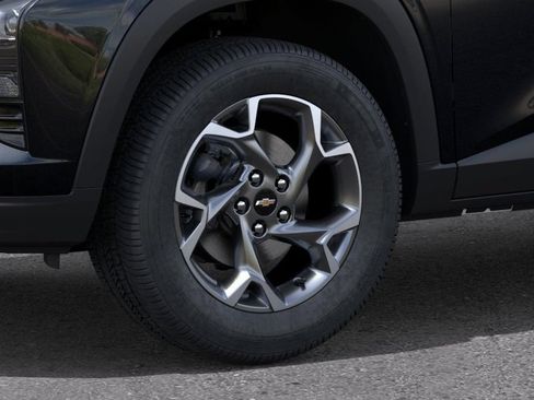 New 2026 Chevrolet Trax LT w/ Driver Confidence Package FWD image 10