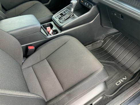 Certified 2025 Honda CR-V EX image 32