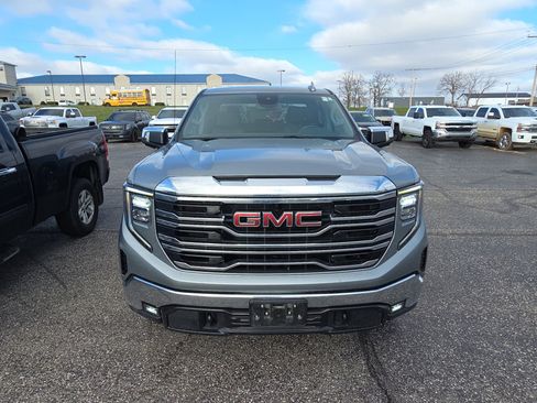Used 2023 GMC Sierra 1500 SLT w/ SLT Premium Package image 2