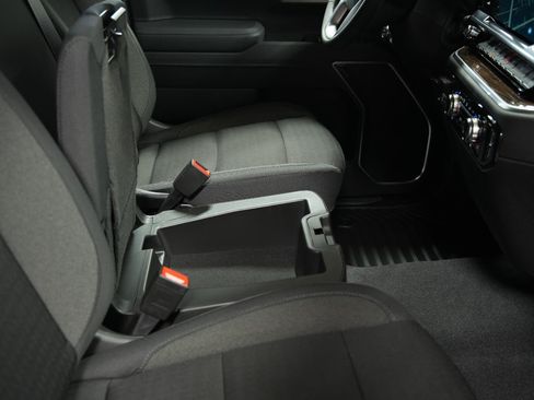 New 2026 GMC Sierra 1500 Elevation AWD/4WD image 17