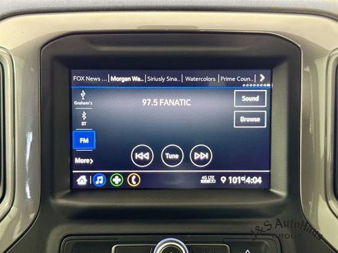 Used 2021 Chevrolet Silverado 1500 Custom Trail Boss AWD/4WD image 16